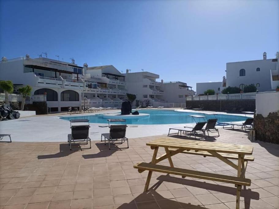 Apto. Vacacional “El Balcon De Las 4 Lunas” กอสตา เตกีสเซ ภายนอก รูปภาพ